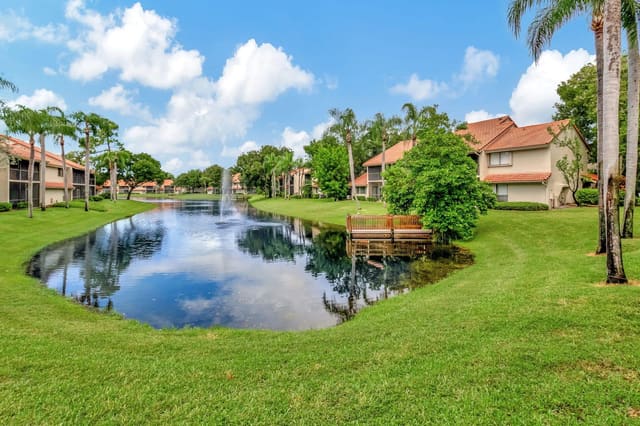 5731 Coach House Circle A, Boca Raton, FL 33486
