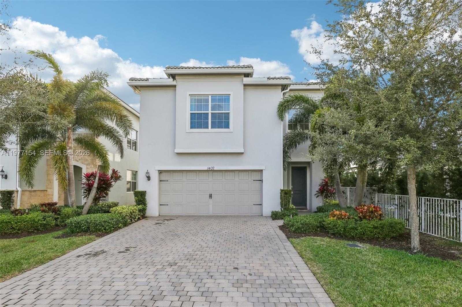 1402 Myrtle Oak Terrace, Hollywood, FL 33021, Hollywood