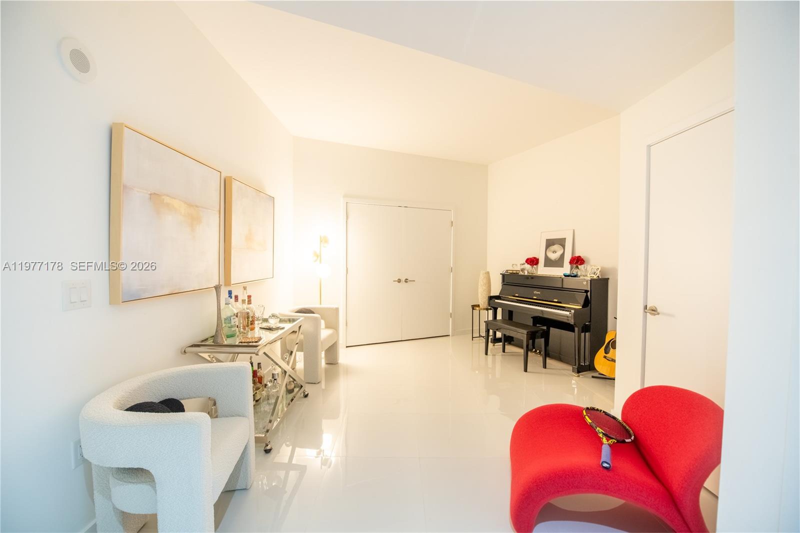 851 NE 1st Avenue 811, Miami, FL 33132 photo 26