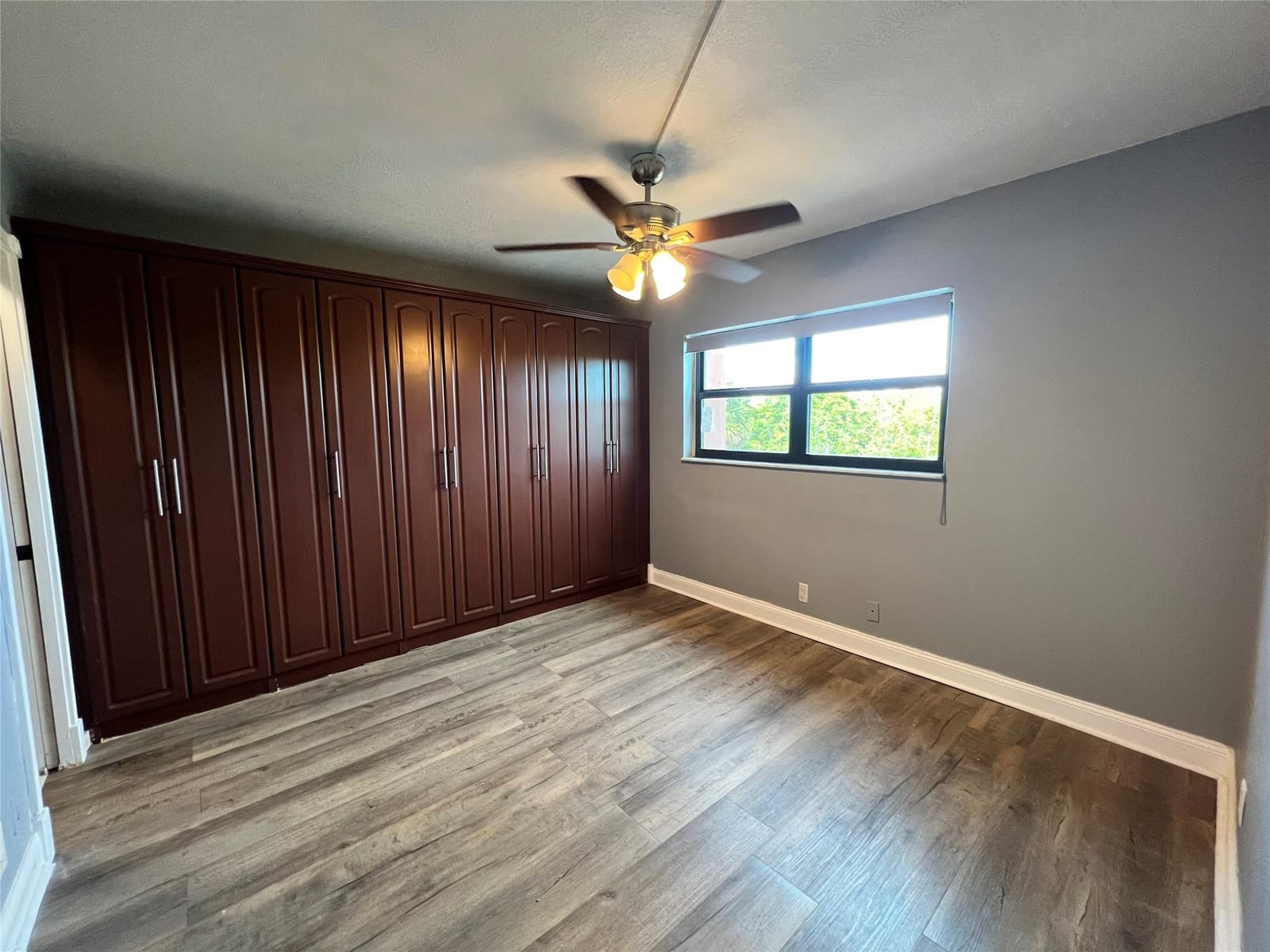 1000 River Reach Drive 320 — photo 12
