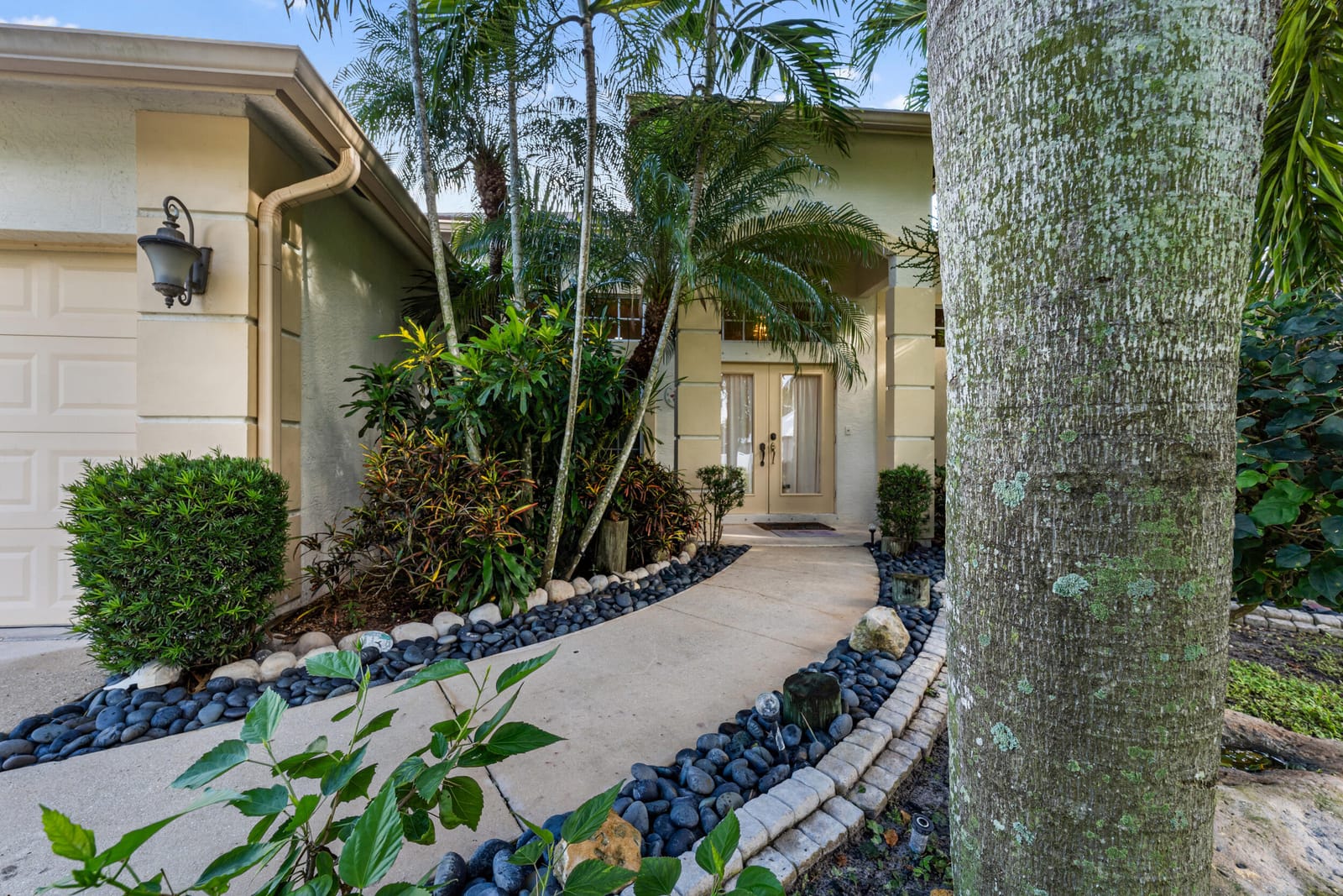 1357 SW Idol Avenue, Port St. Lucie, FL 34953