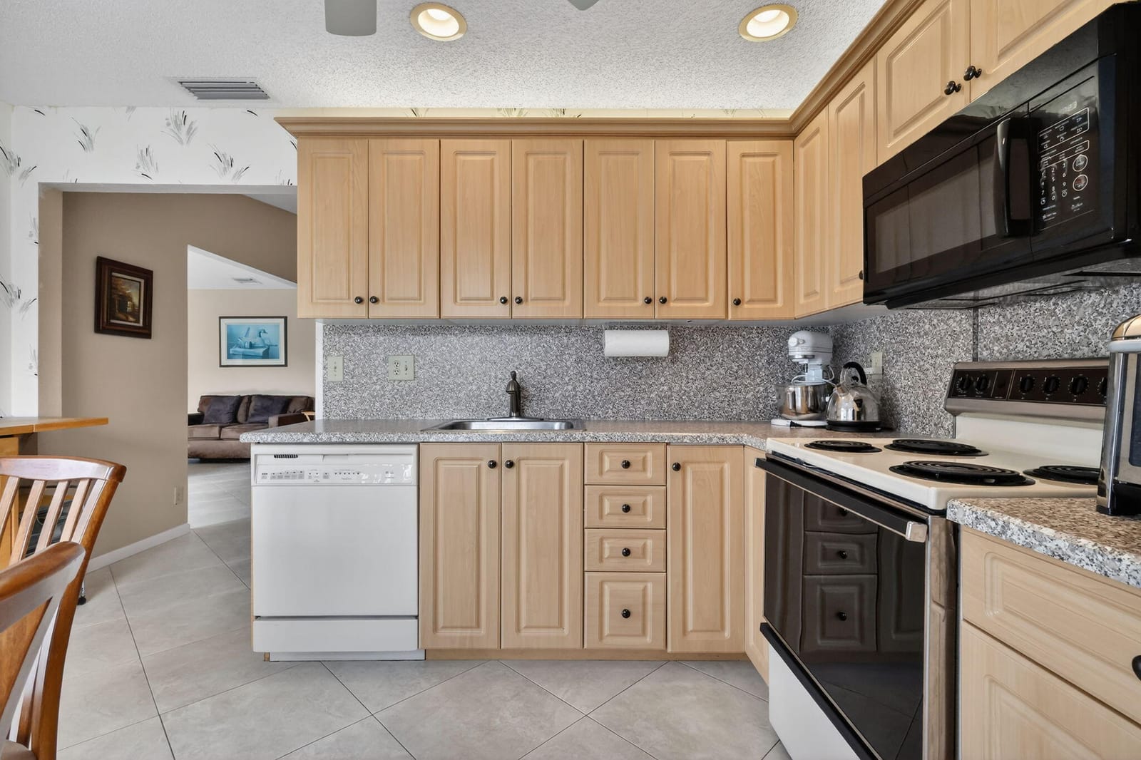 5404 Viburnum Circle, Delray Beach, FL 33484 photo 16