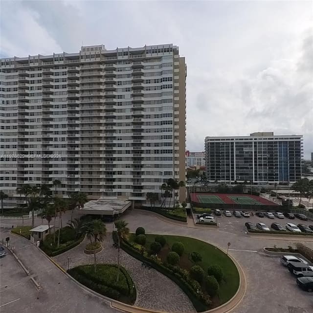1965 S Ocean Drive 7E, Hallandale Beach, FL 33009