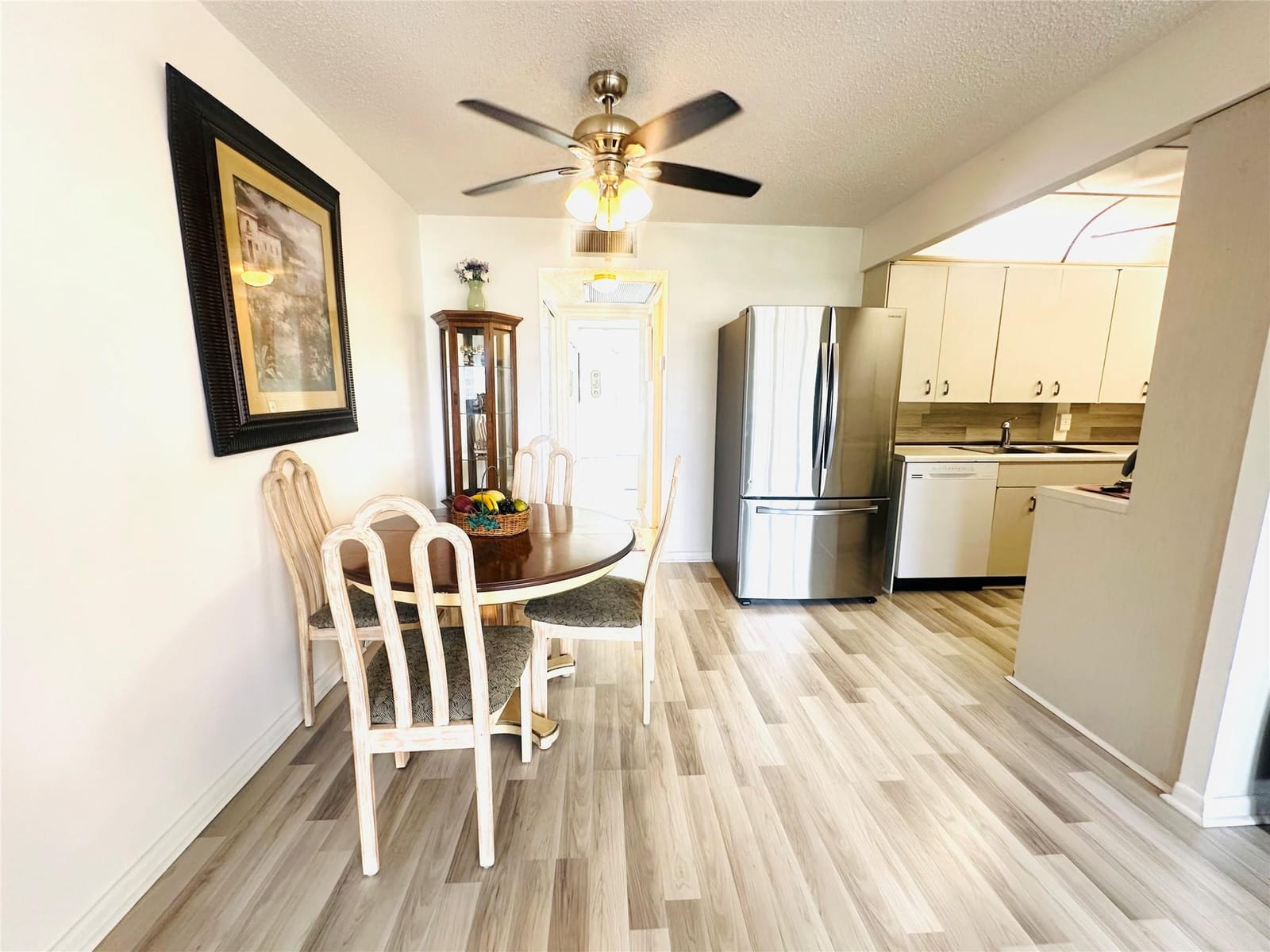 4144 Cambridge G 4144 — photo 6