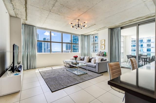 3301 NE 1st Avenue H1402, Miami, FL 33137