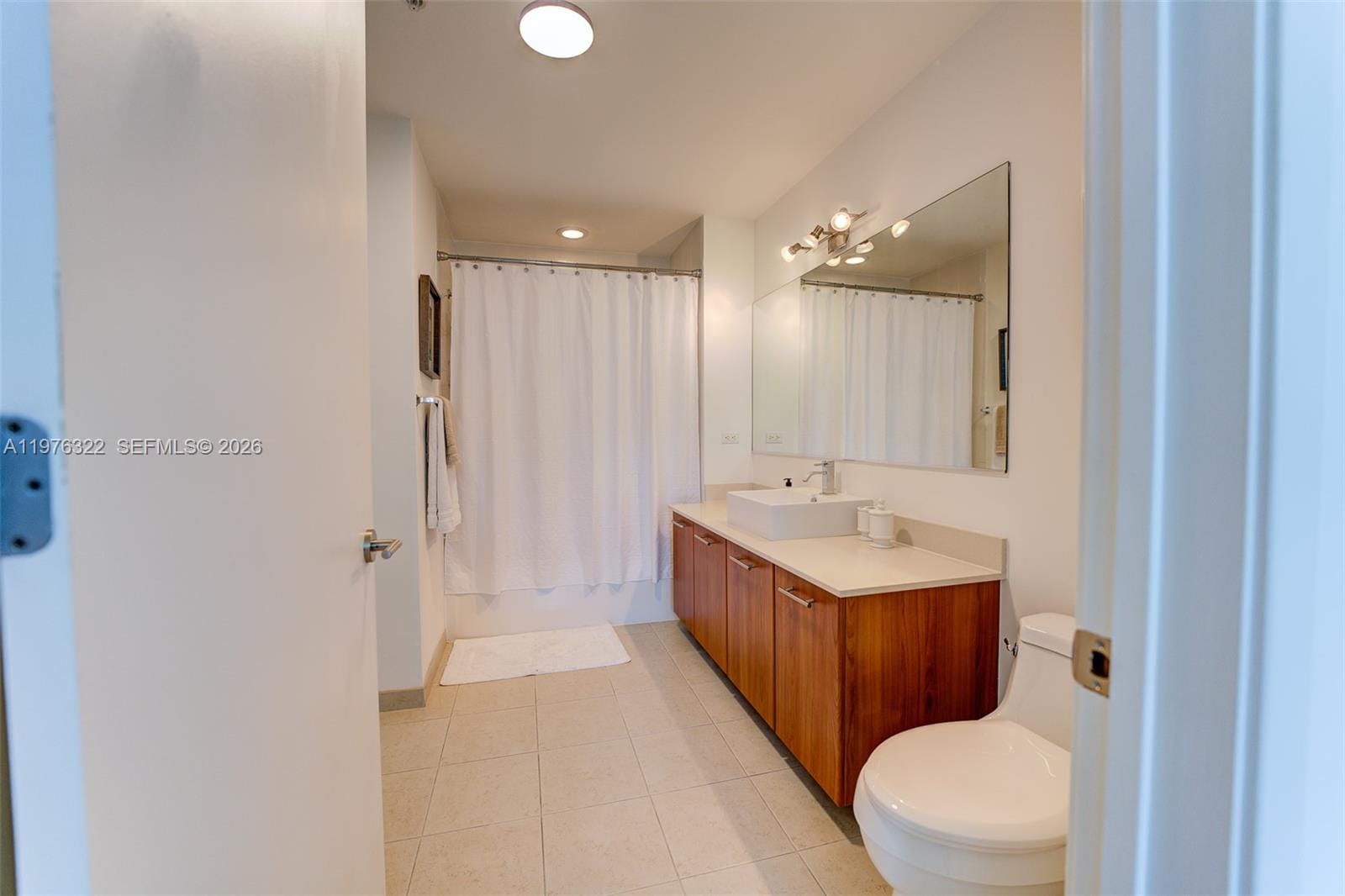 3301 NE 1st Avenue H1402, Miami, FL 33137 photo 8