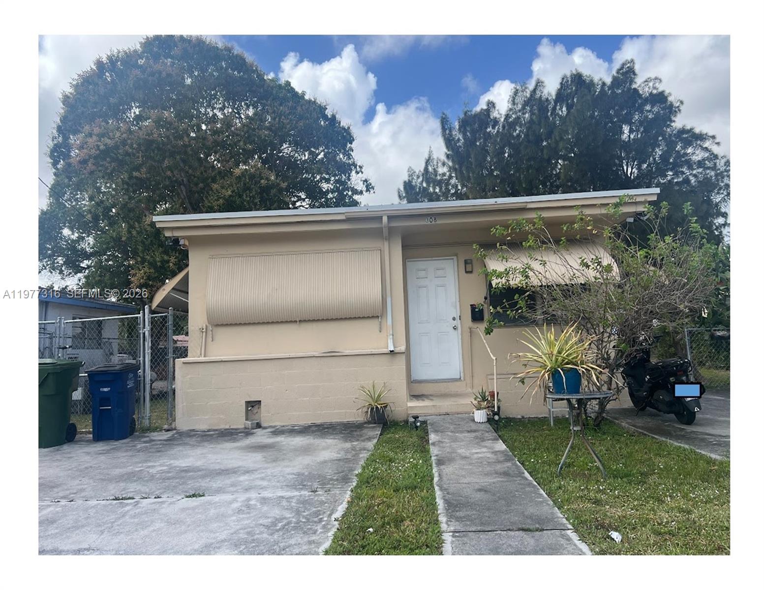 308 SE 4th Avenue, Hallandale Beach, FL 33009, Hallandale Beach