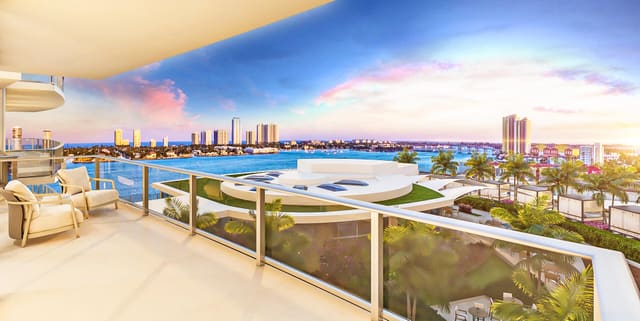 220 Lake Shore Drive 907, Lake Park, FL 33403