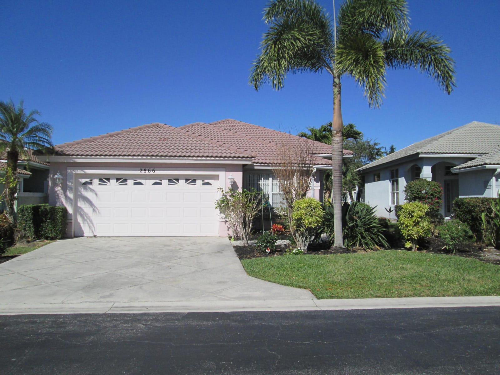 2866 Waters Edge Circle, Greenacres, FL 33413 photo 2