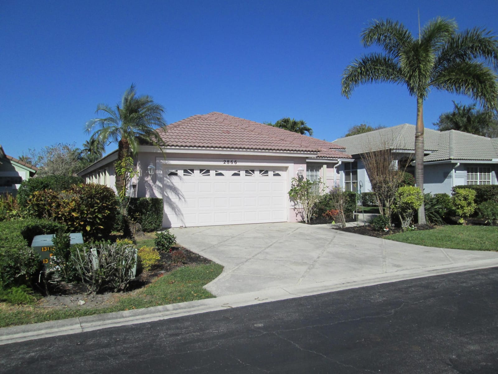 2866 Waters Edge Circle, Greenacres, FL 33413 photo 4