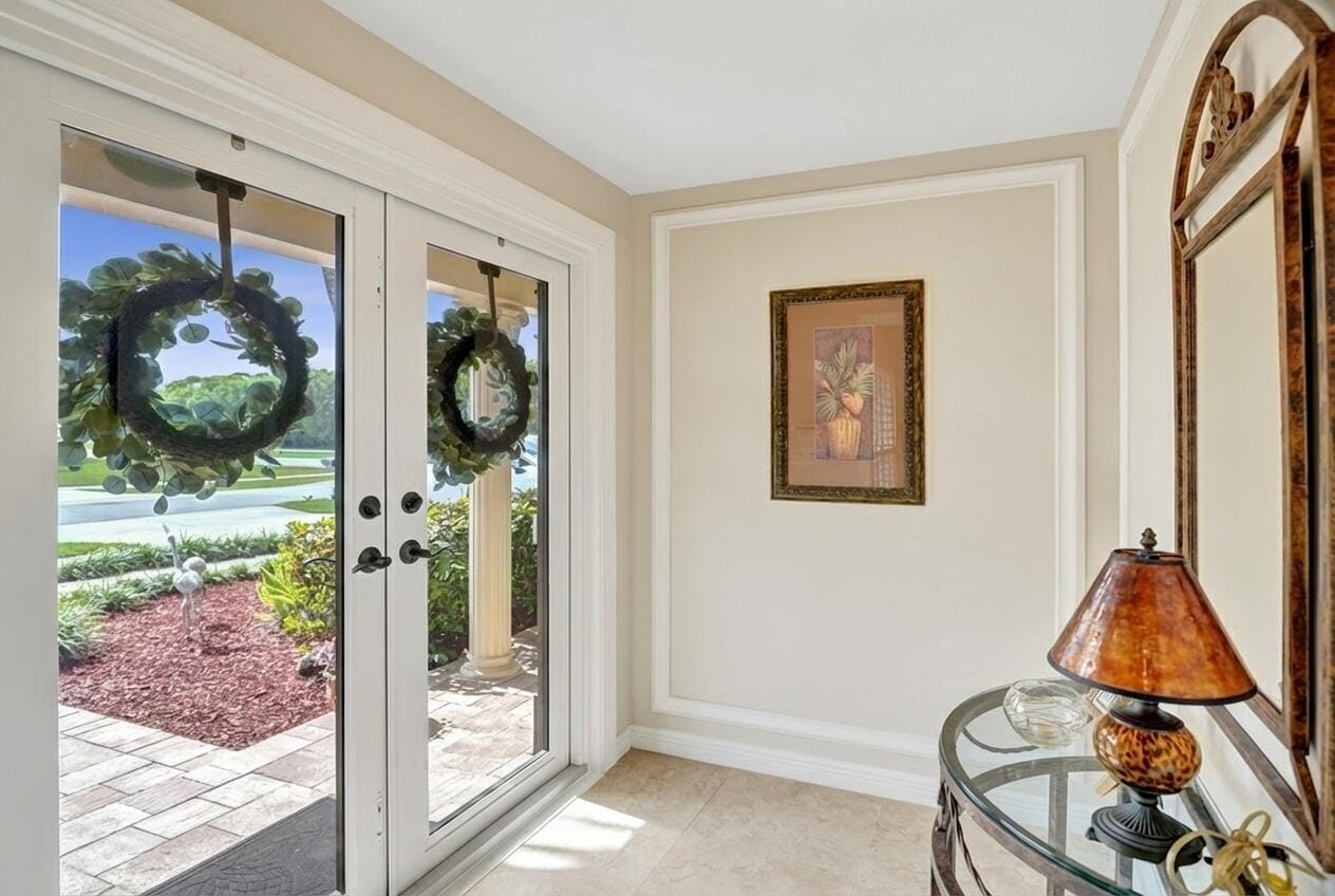 22161 Soliel Circle W — photo 2