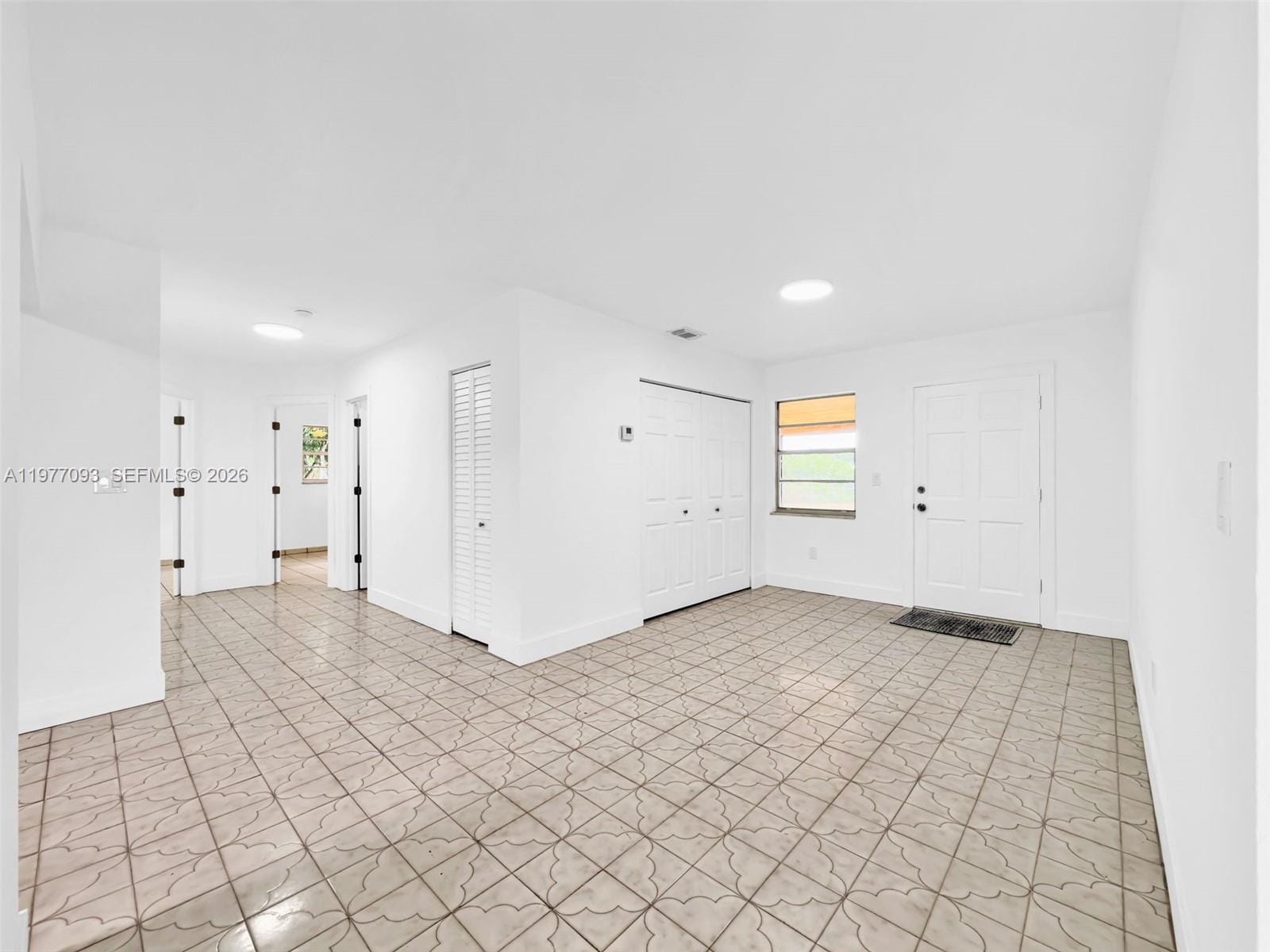 15401 SW 212th Street, Miami, FL 33187 photo 7