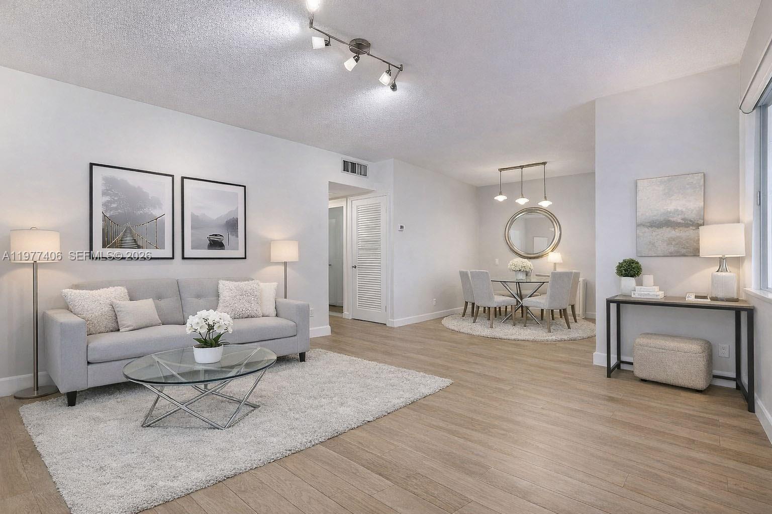 5300 Washington Street D303, Hollywood, FL 33021, Hollywood