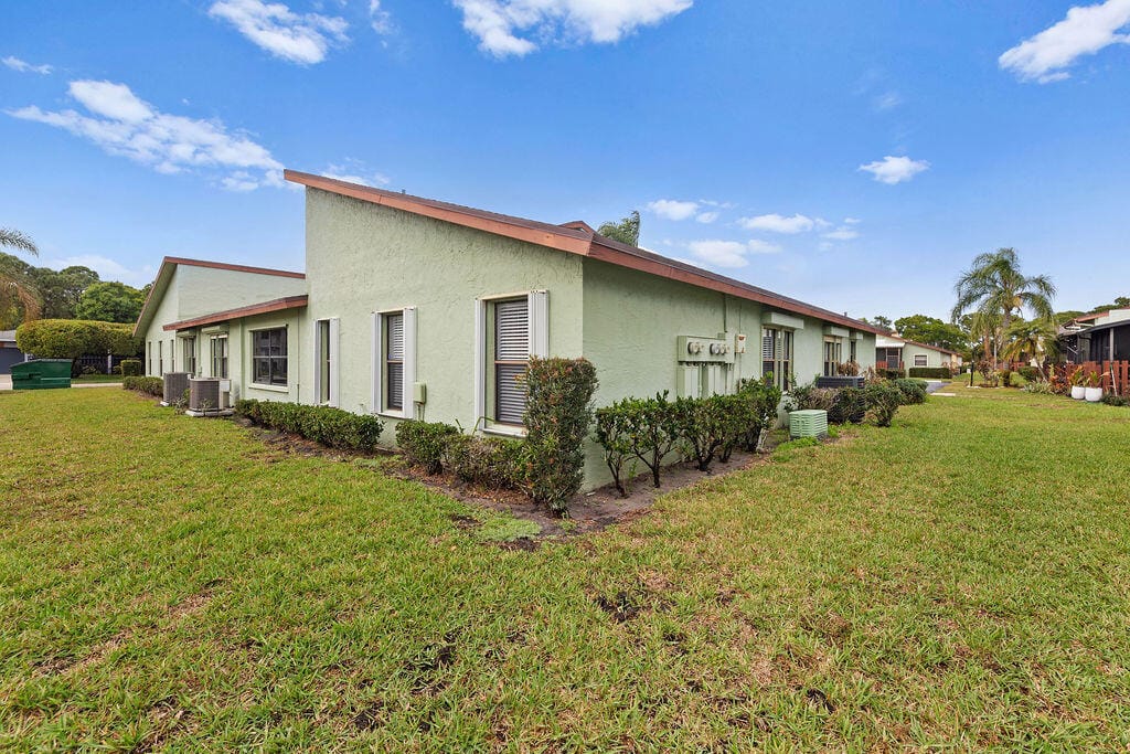 1740 W Sanderling Lane 1, Fort Pierce, FL 34982 photo 23