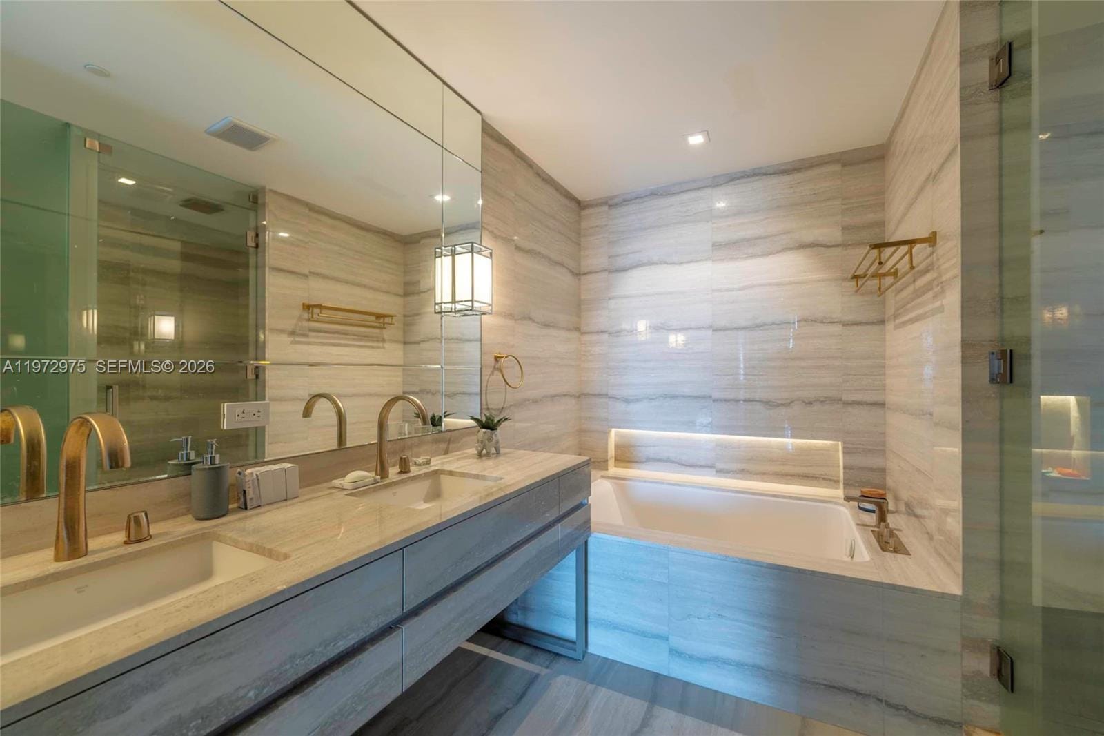 18975 Collins Avenue 3004, Sunny Isles Beach, FL 33160 photo 27