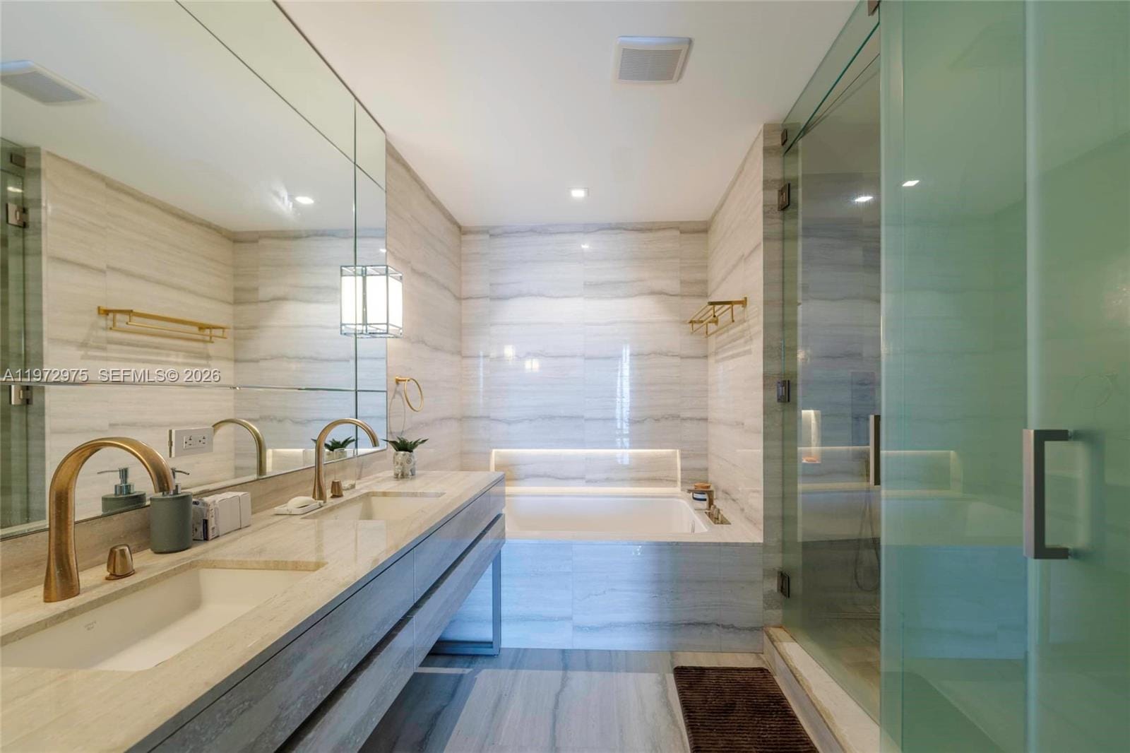 18975 Collins Avenue 3004, Sunny Isles Beach, FL 33160 photo 28