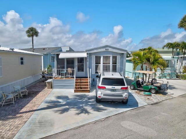 976 Nettles Boulevard, sold in Outdoor Resorts At Nettles Island, Jensen Beach, FL