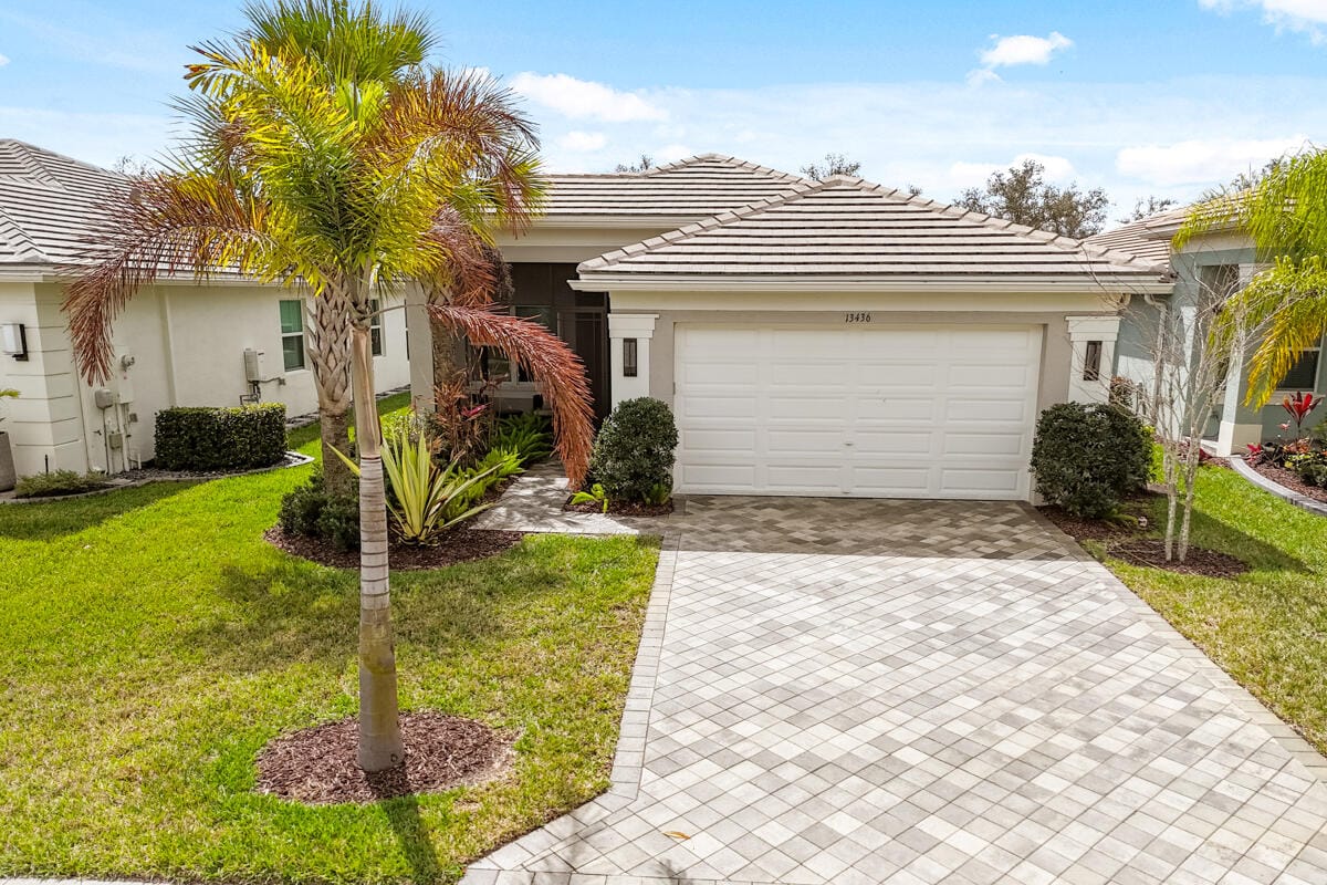 13436 SW River Rock Road, Port St. Lucie, FL 34987