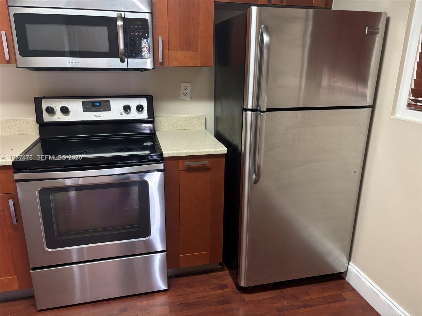 10421 Mahogany Key Circle 202, Miami, FL 33196, Miami
