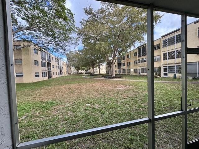 351 Cambridge Road 104, Hollywood, FL 33024 photo 15
