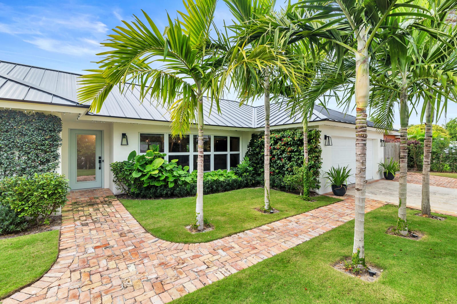 7521 Edgewater Circle, Lake Clarke Shores, FL 33406 photo 4