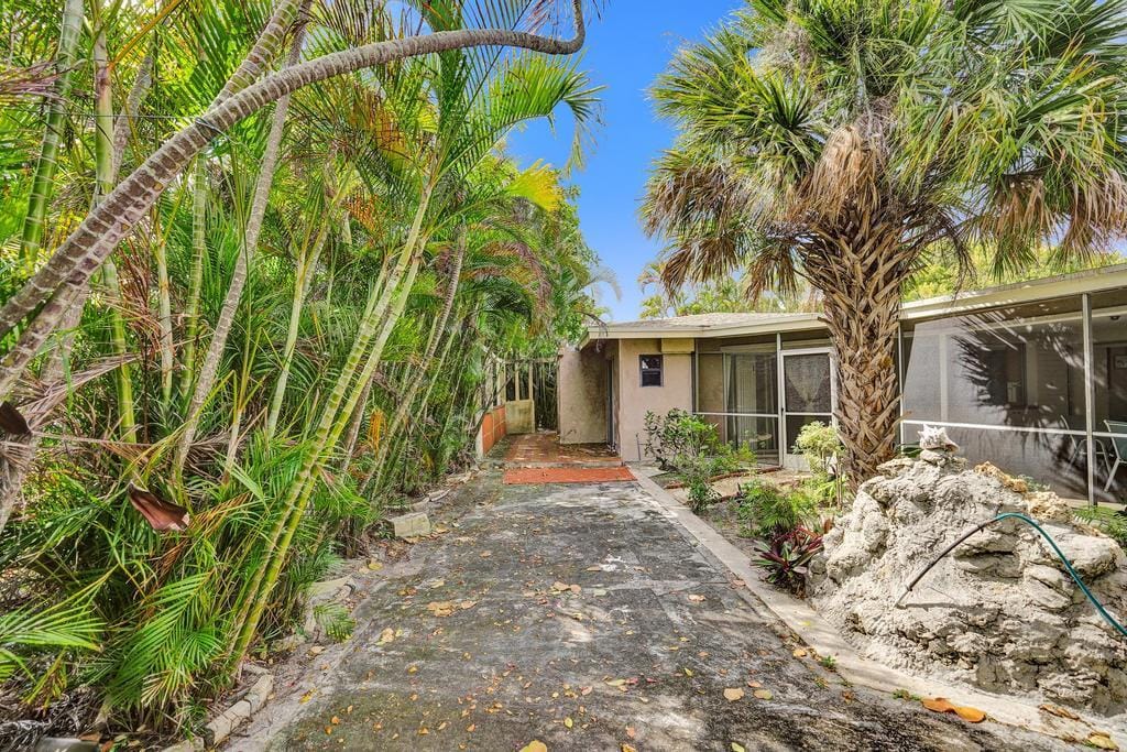 1004 SE 11th Street, Deerfield Beach, FL 33441 photo 26