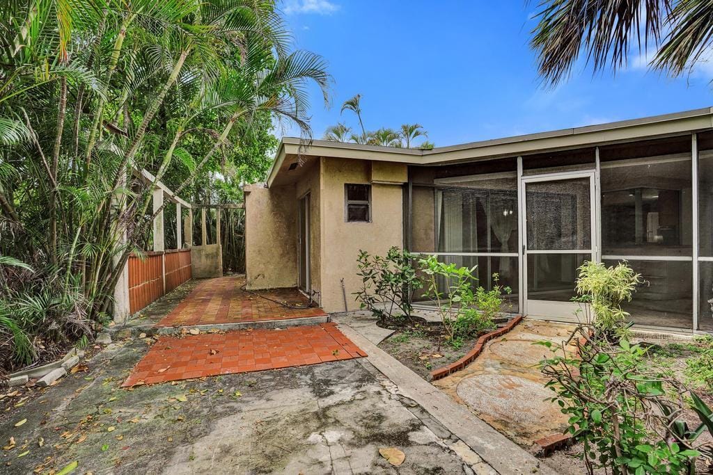 1004 SE 11th Street, Deerfield Beach, FL 33441 photo 29