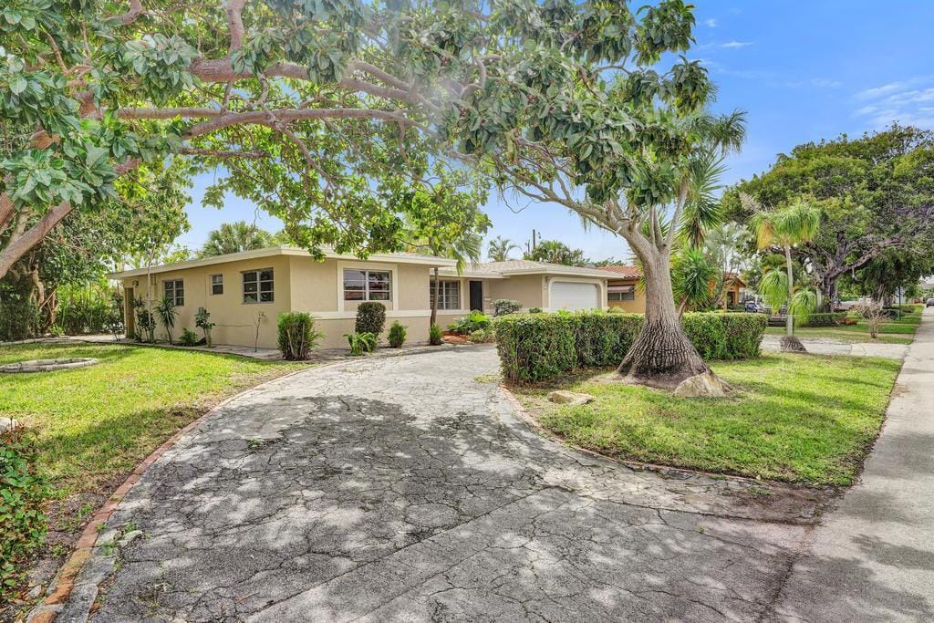 1004 SE 11th Street, Deerfield Beach, FL 33441 photo 8