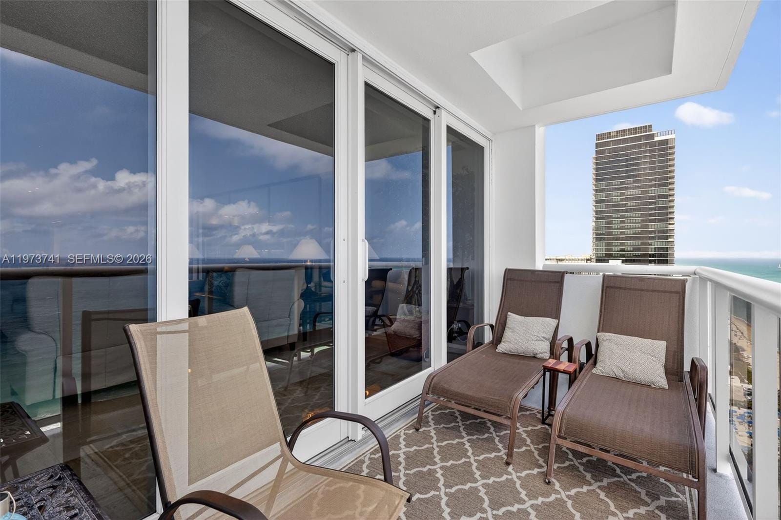 3140 S Ocean Drive PH4, Hallandale Beach, FL 33009 photo 9