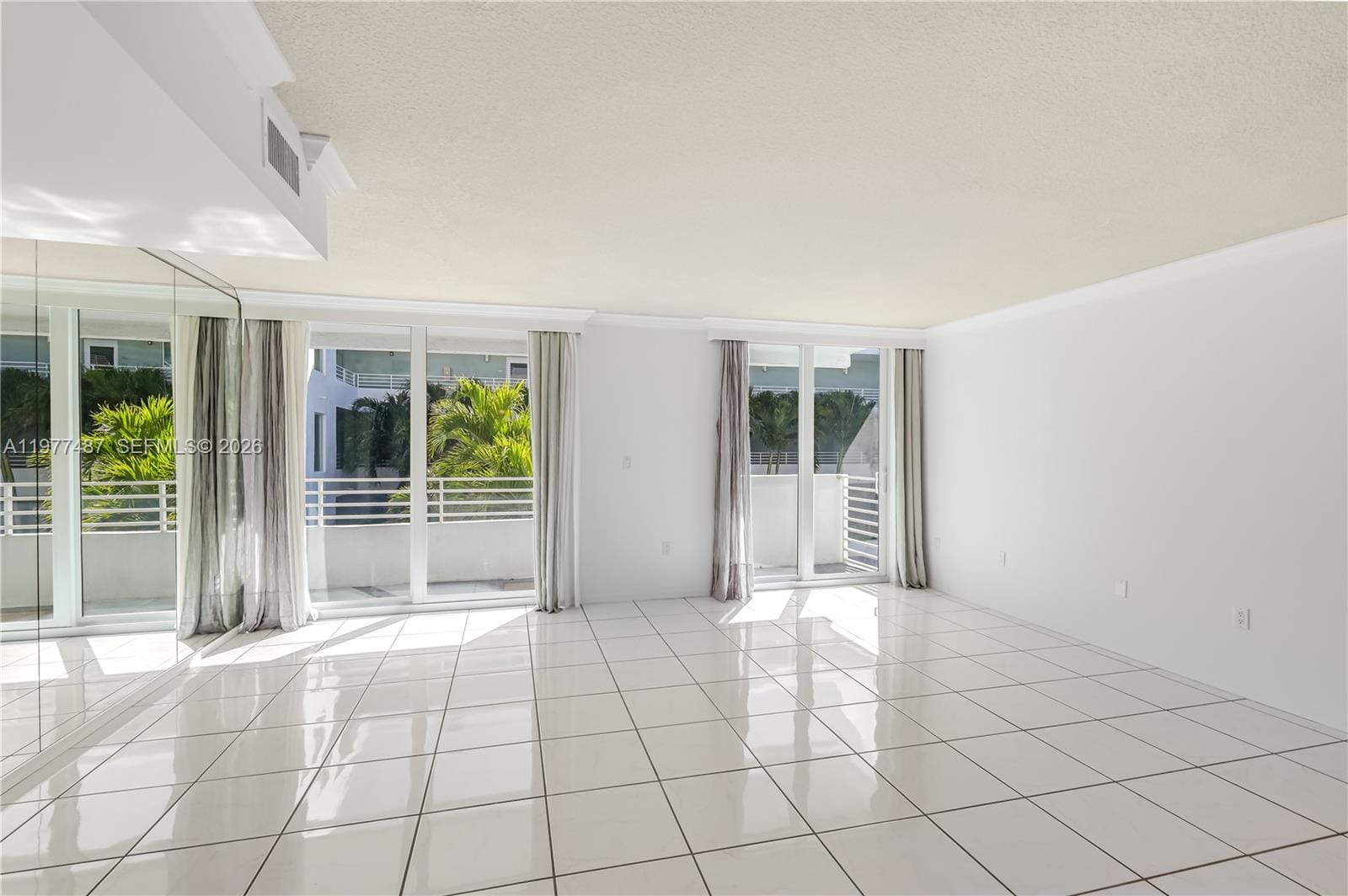7800 Collins Avenue 302, Miami Beach, FL 33141 photo 11