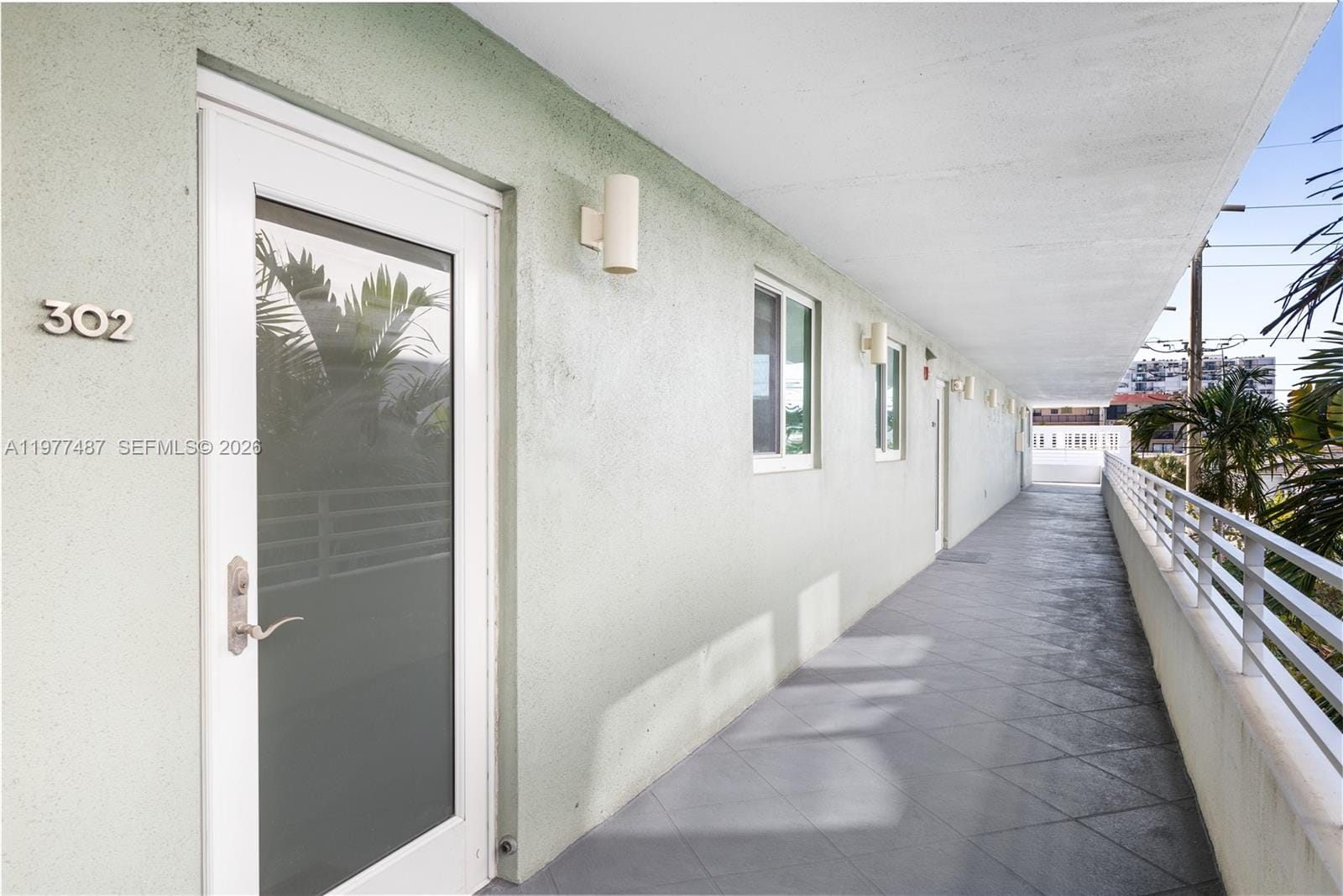 7800 Collins Avenue 302, Miami Beach, FL 33141 photo 21