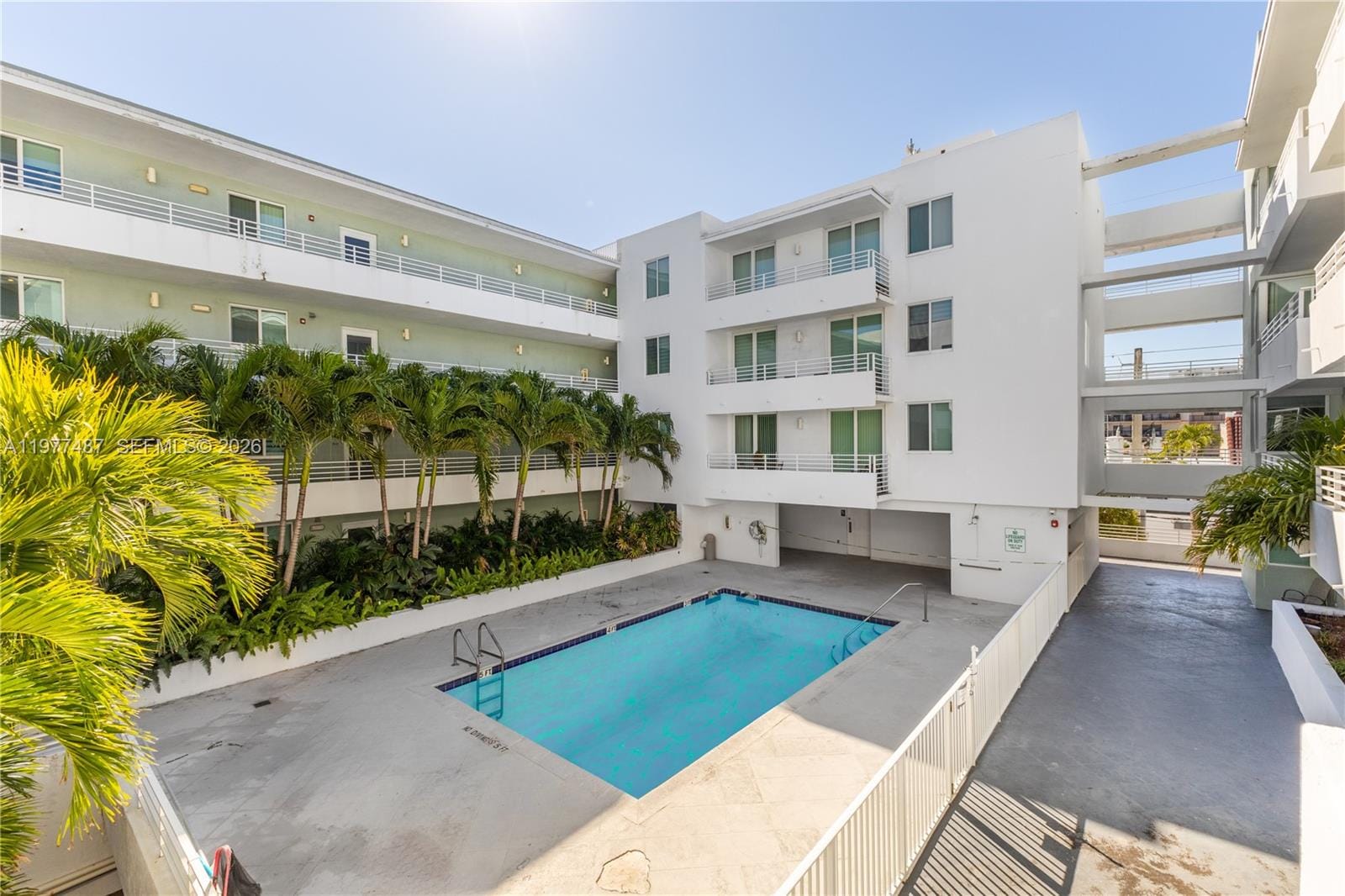 7800 Collins Avenue 302, Miami Beach, FL 33141 photo 22
