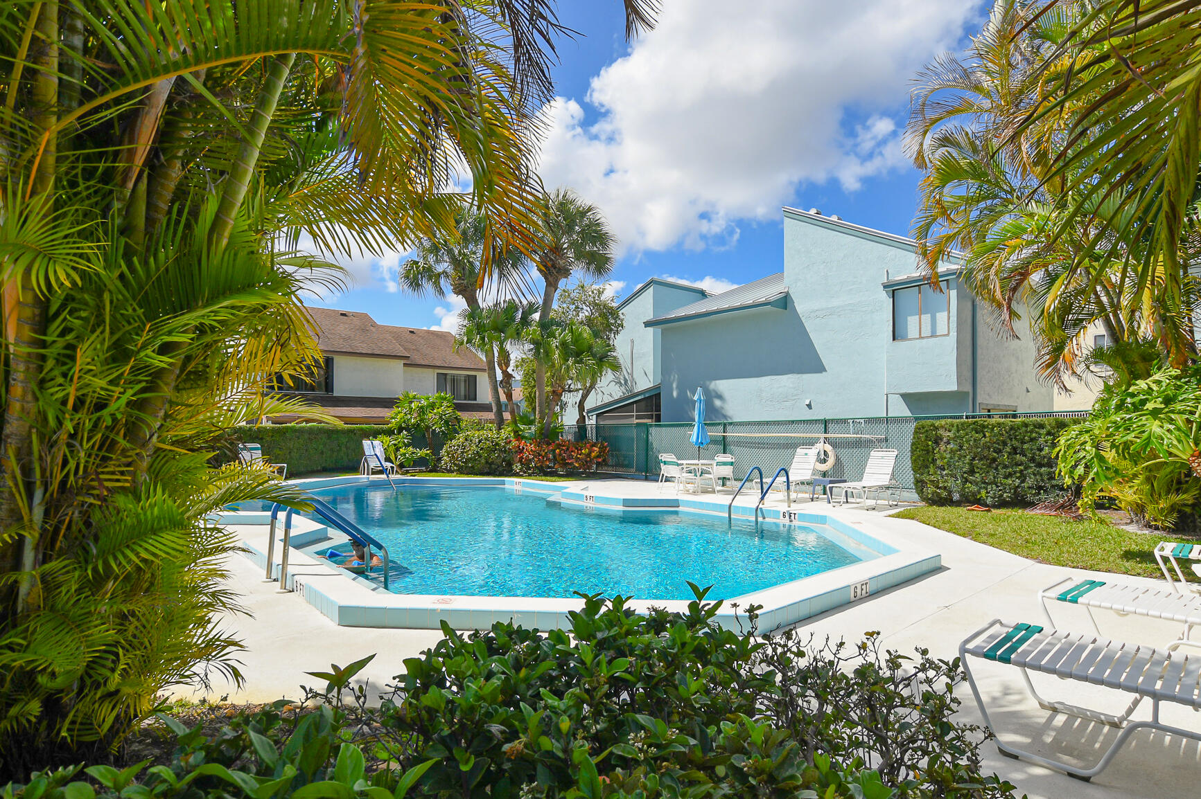 950 S Kanner Highway 905, Stuart, FL 34994, Stuart