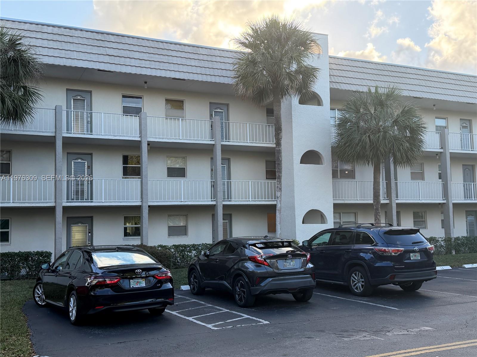 8100 Sunrise Lakes Boulevard 108, Sunrise, FL 33322, Sunrise