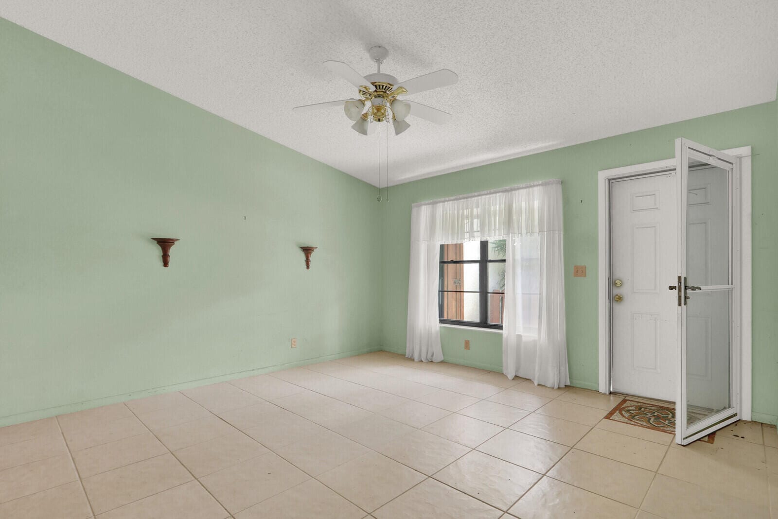 8091 SE Villa Circle, Hobe Sound, FL 33455 photo 18