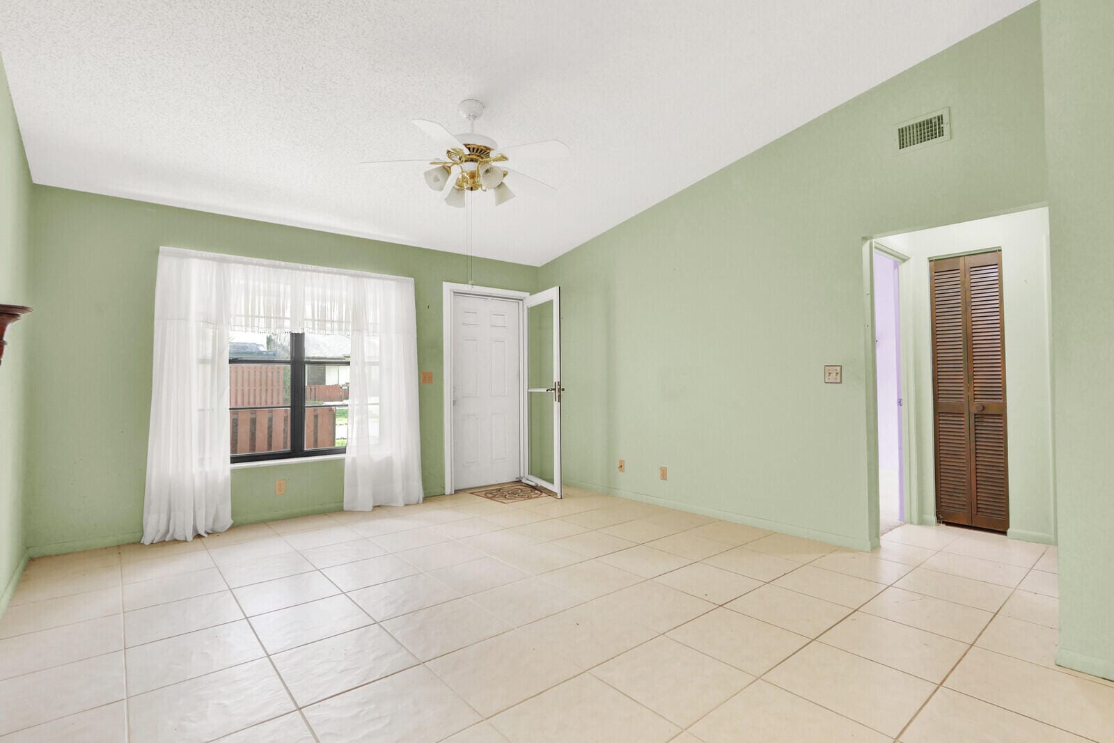 8091 SE Villa Circle — photo 6