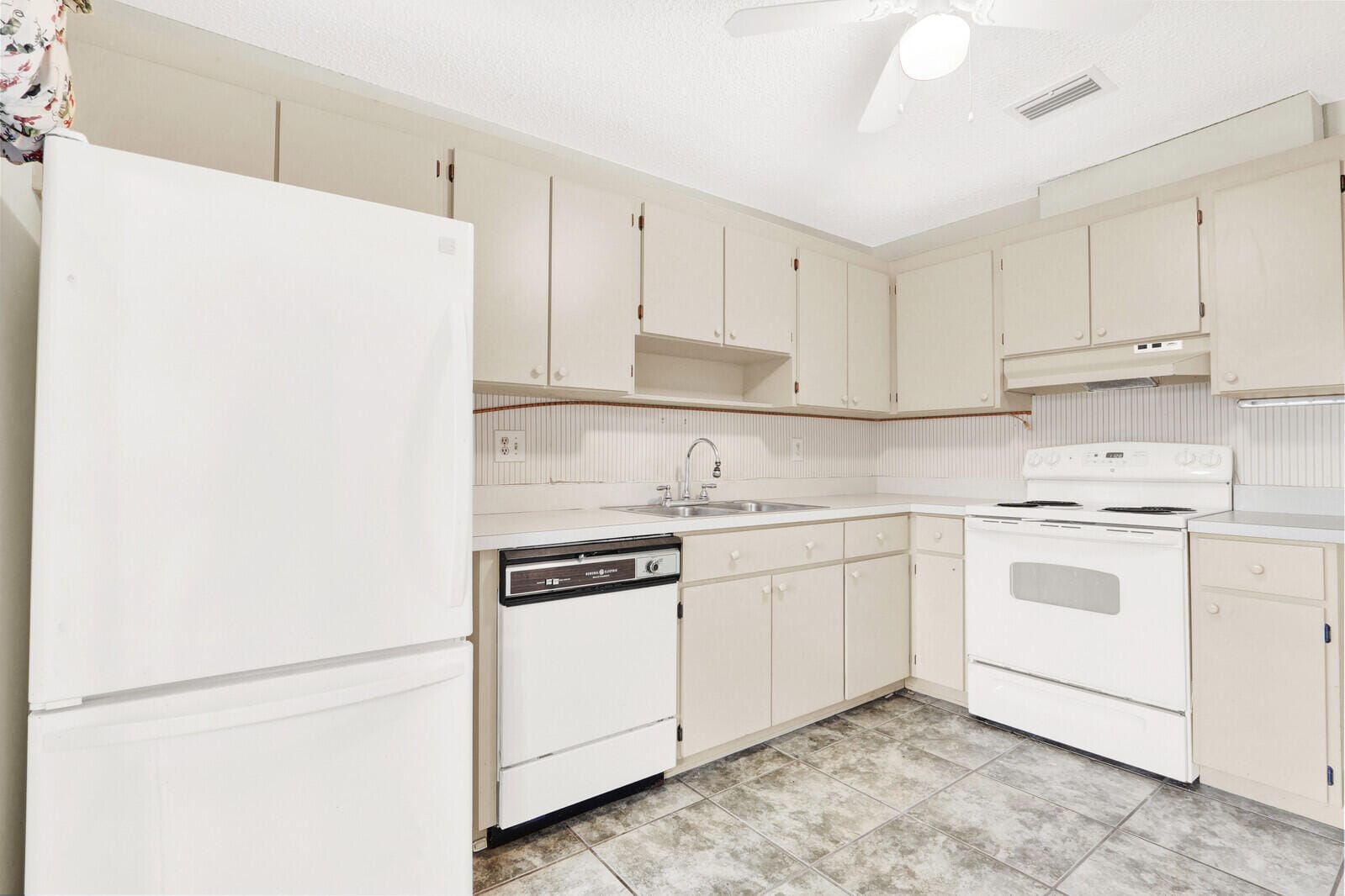 8091 SE Villa Circle — photo 7