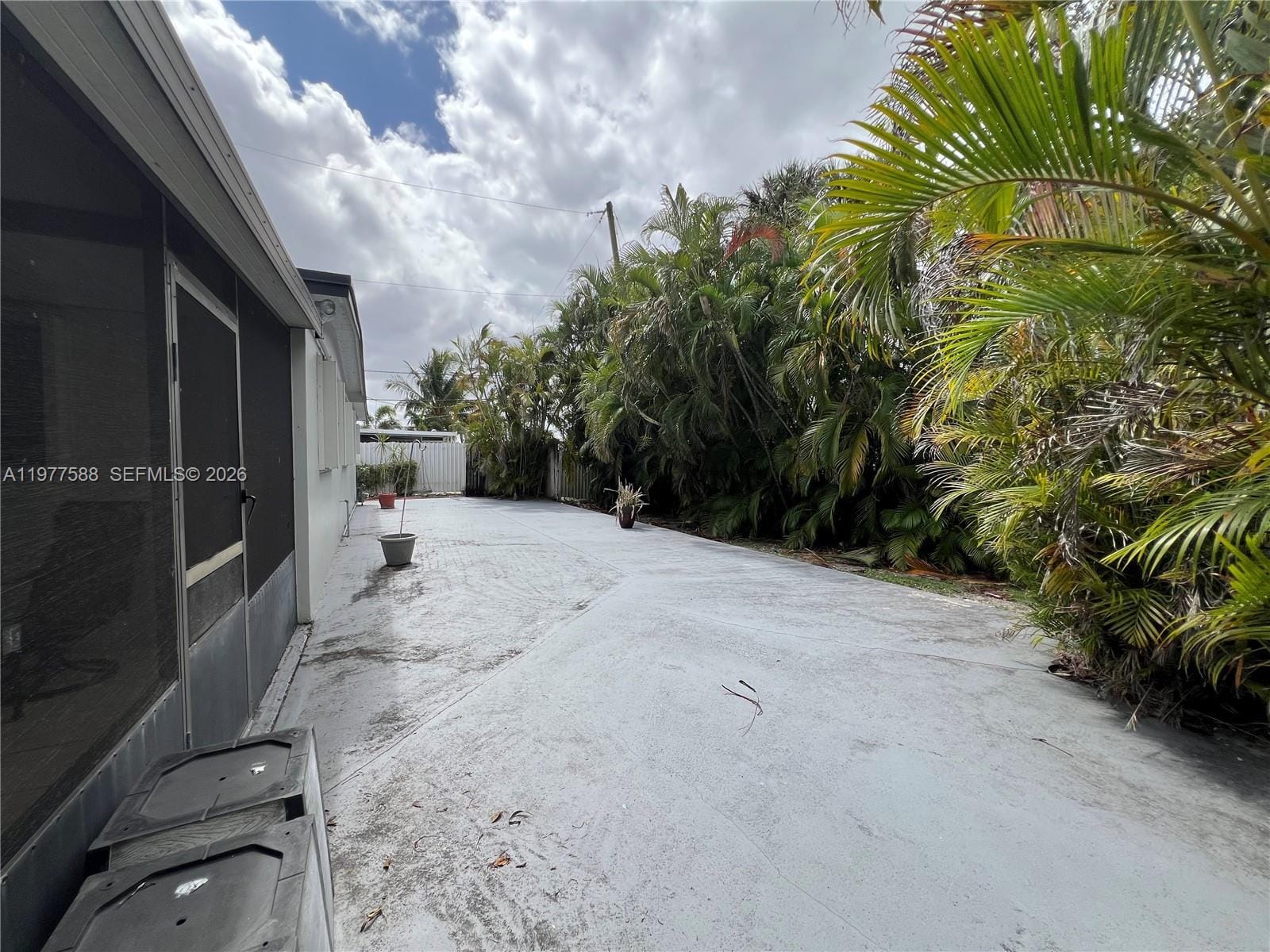 18160 NW 82nd Avenue, Hialeah, FL 33015 photo 19