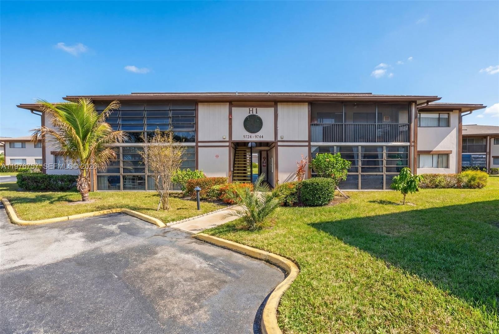 9748 S Belfort Circle 201, Tamarac, FL 33321 photo 16