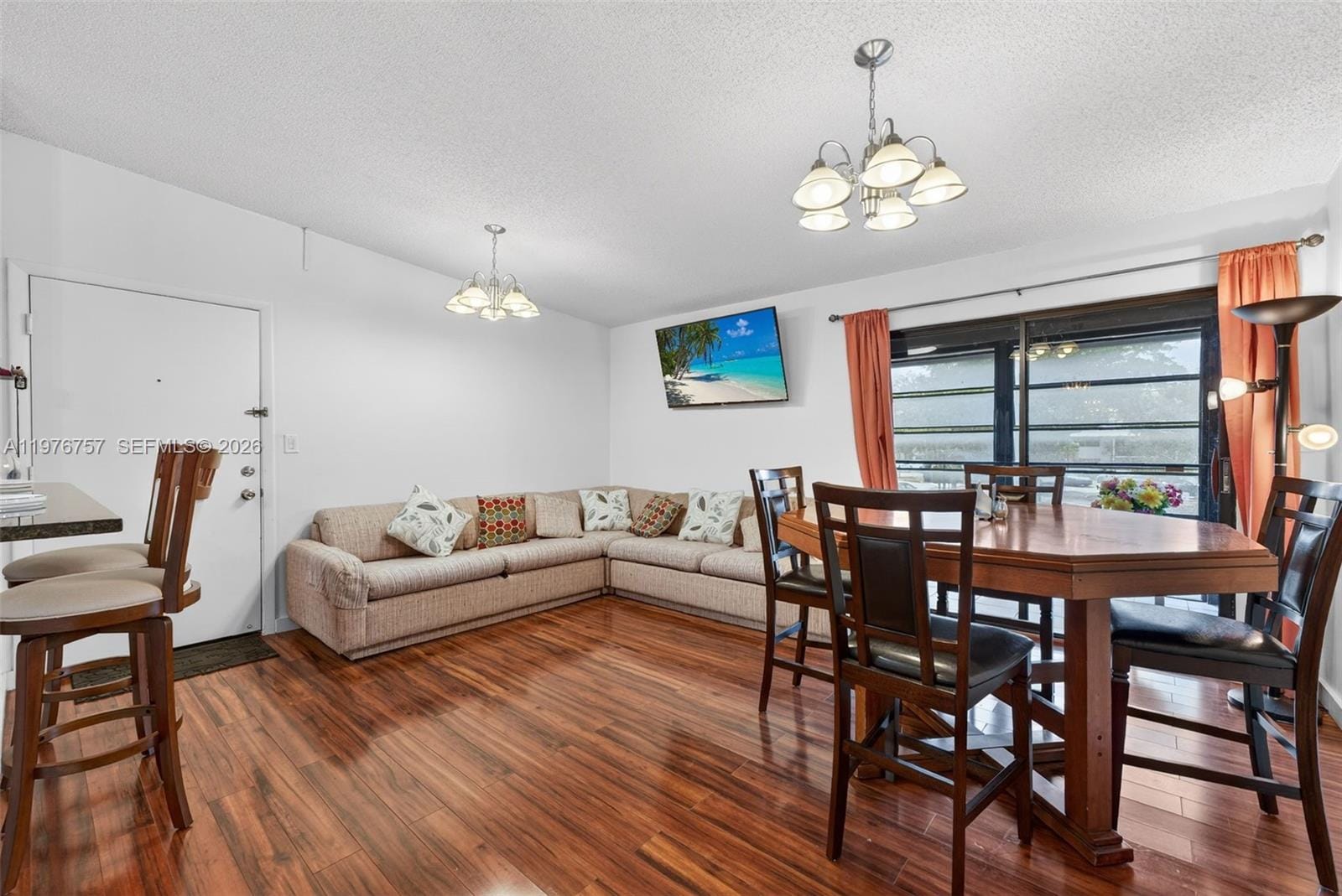 9748 S Belfort Circle 201 — photo 5