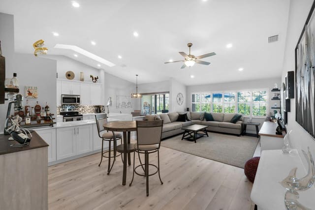 17215 Boca Club Boulevard 1, sold in St Tropez At Boca Golf Villas Condo, Boca Raton, FL