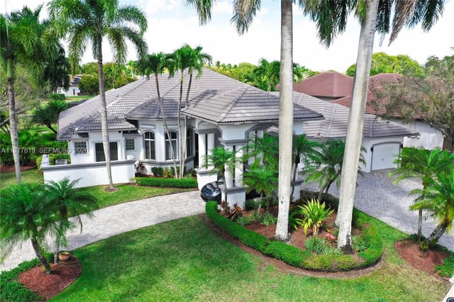 2418 Poinciana Court, sold in Sector 7 -, Weston, FL
