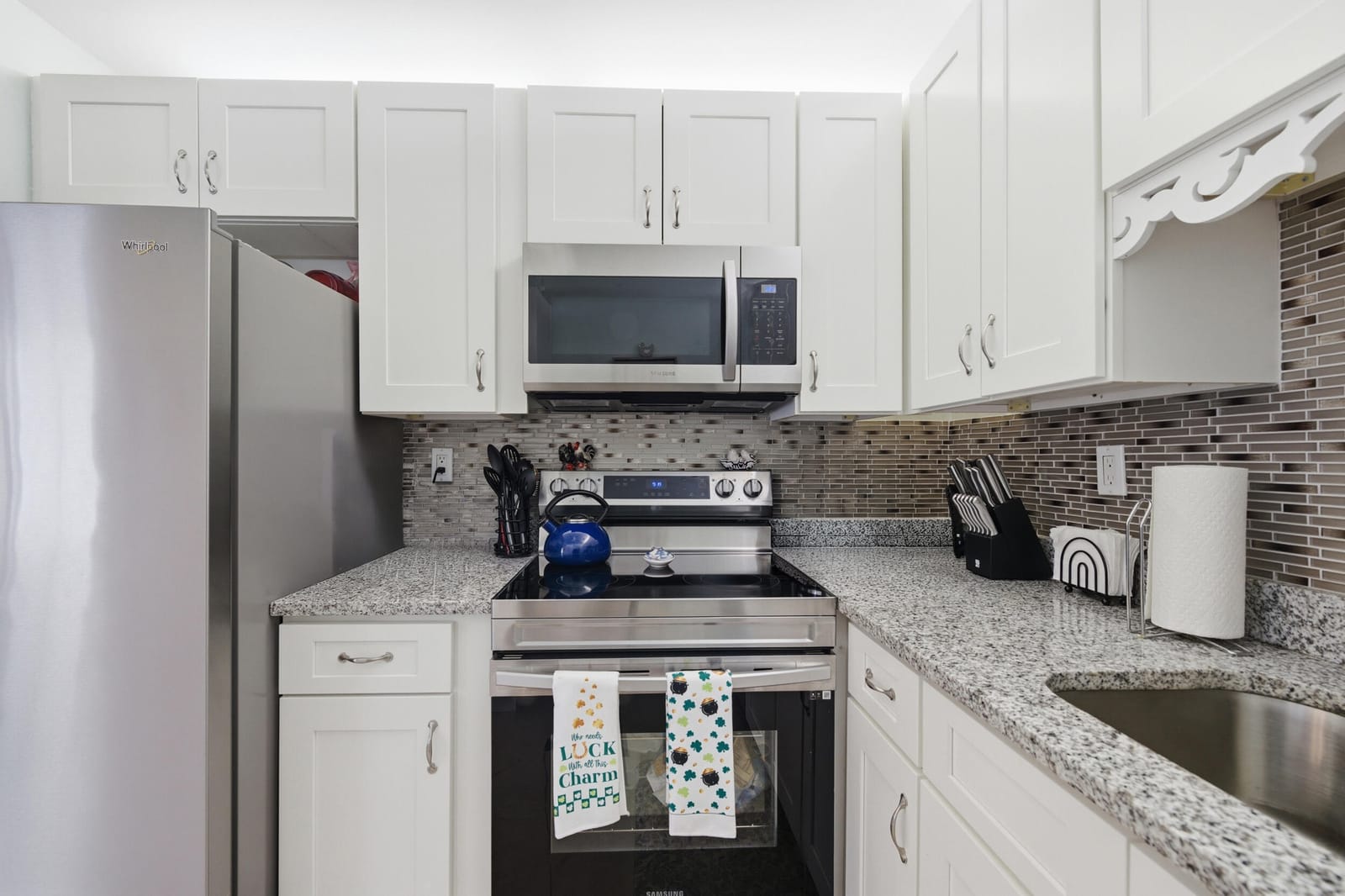 815 Flanders Q — photo 9