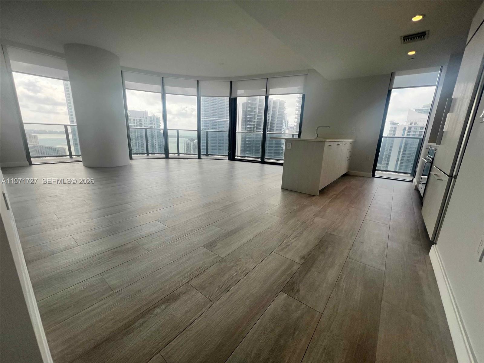 45 SW 9th Street 3703, Miami, FL 33130, Miami