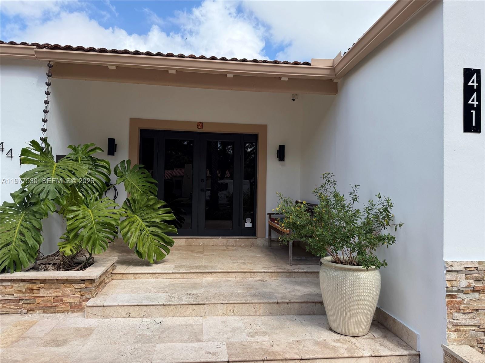 441 SW 27th Road, Miami, FL 33129 photo 3