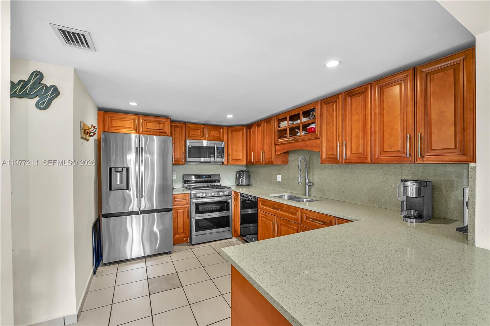 6639 SW 116th Place A-1 — photo 9