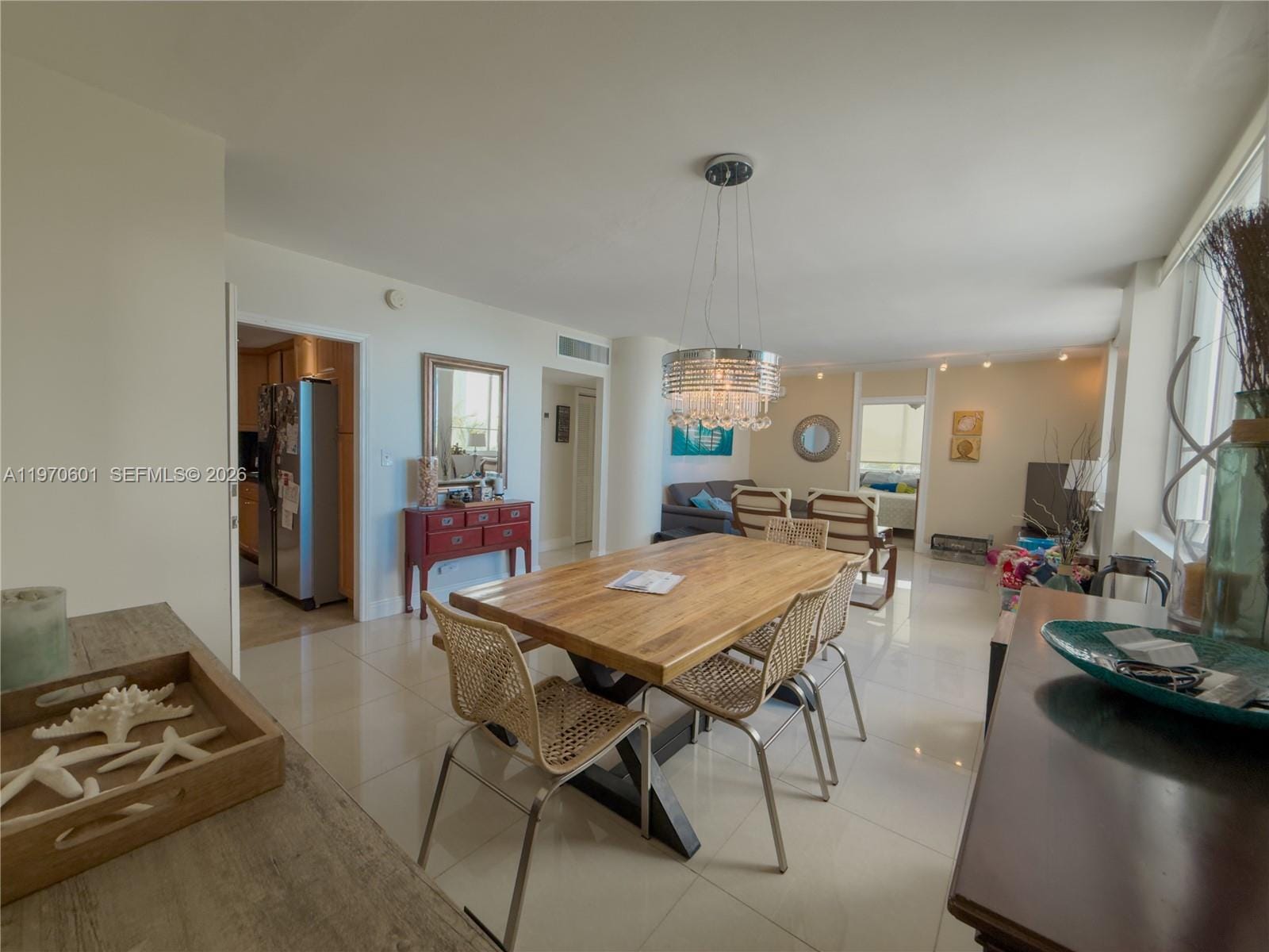 5005 Collins Avenue 825 — photo 11