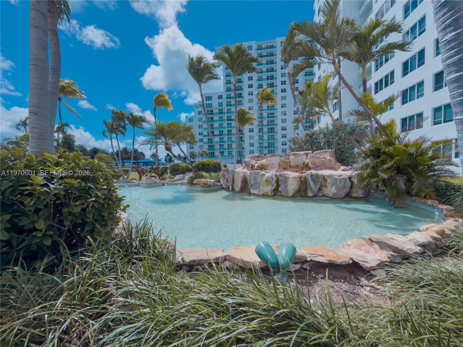 5005 Collins Avenue 825 — photo 4
