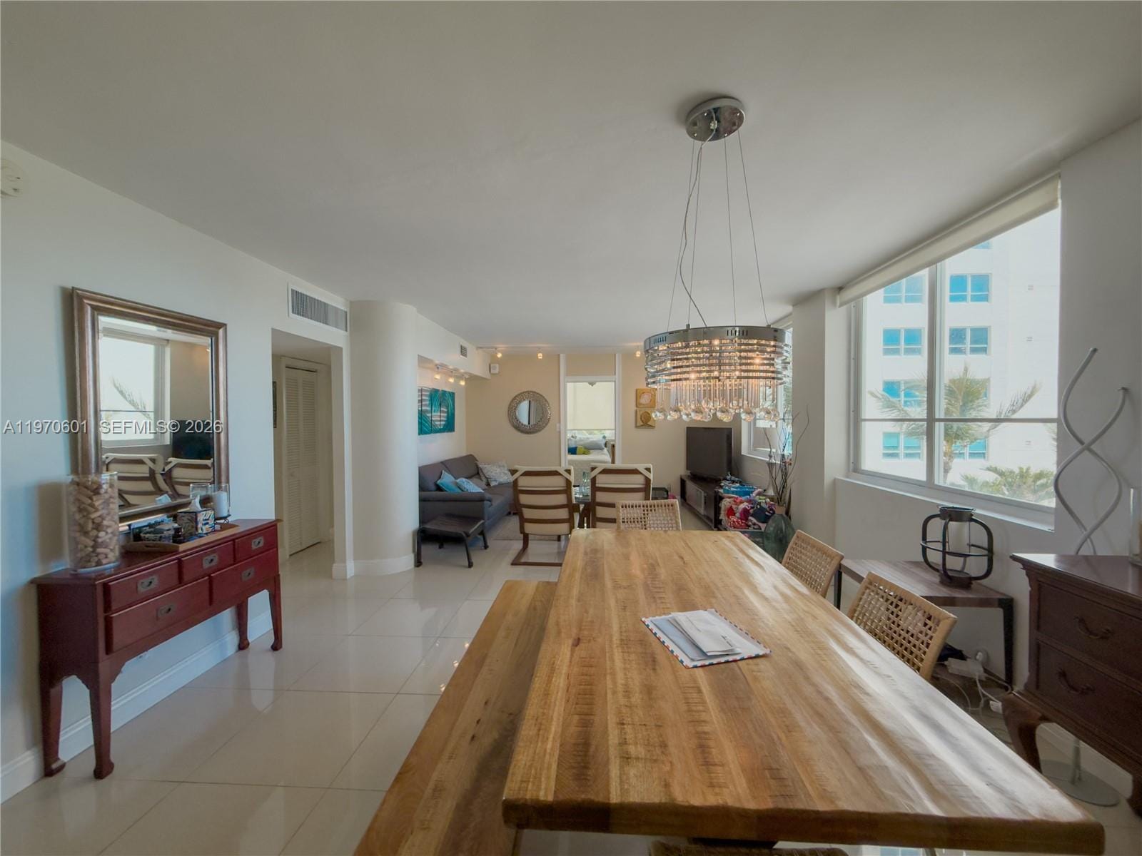 5005 Collins Avenue 825 — photo 8