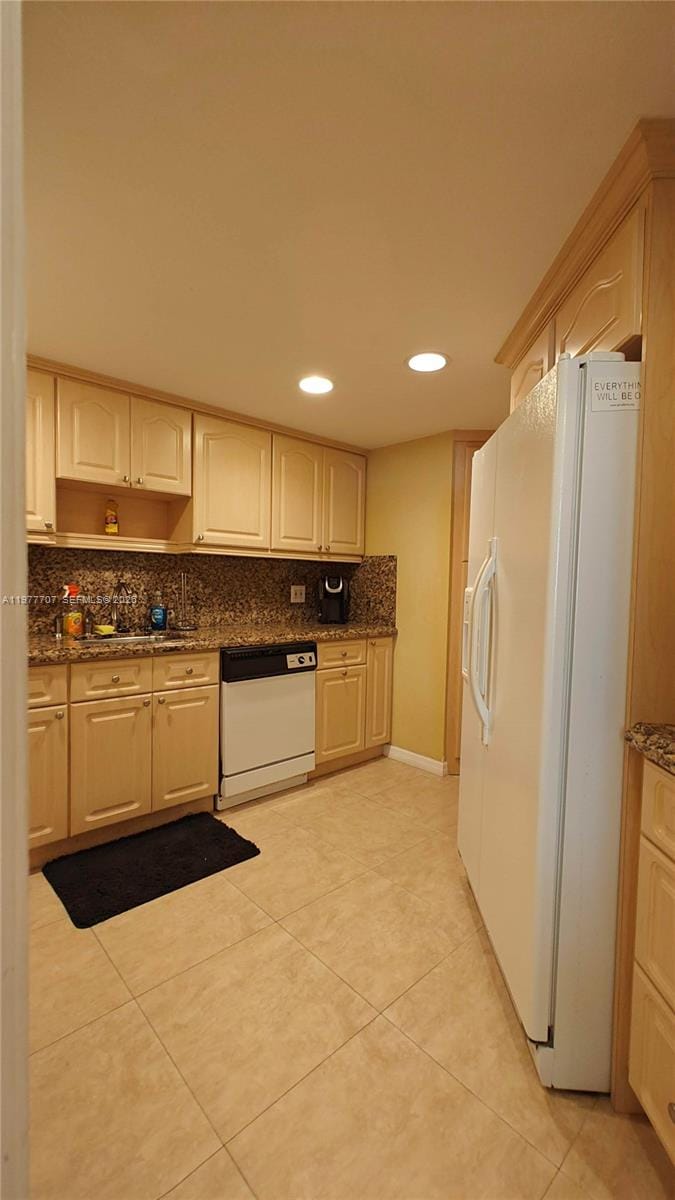 825 Brickell Bay Drive 841 — photo 3